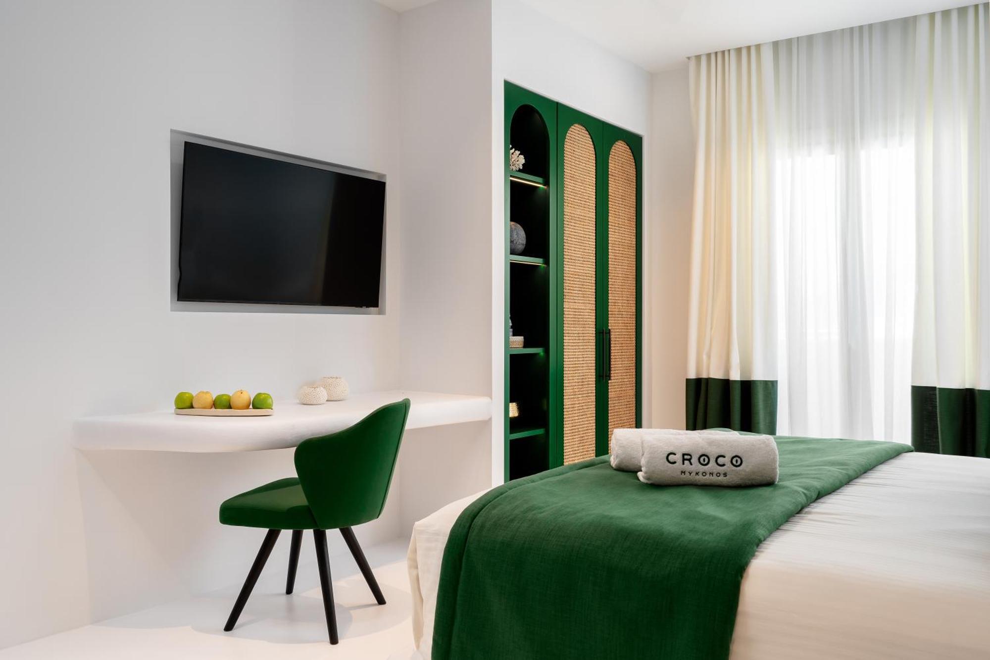 Croco Mykonos 5* Tourlos